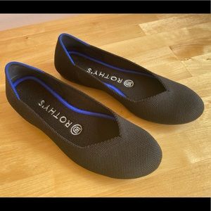 Rothy’s, black, size 6 and hardly worn!